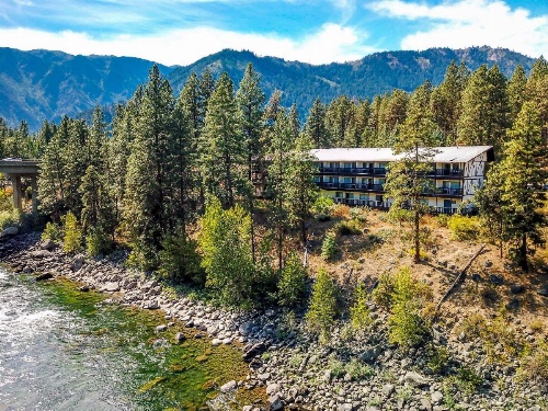 Alpine Rivers Inn image 20