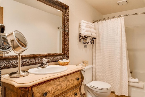 Alpine Rivers Inn image 3