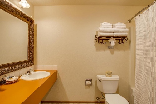 Alpine Rivers Inn image 35
