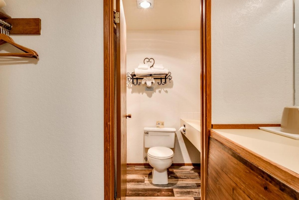 Alpine Rivers Inn Image 7